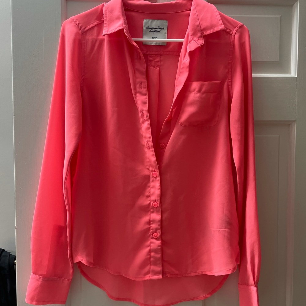 Pink button-up - Picture 2 of 7